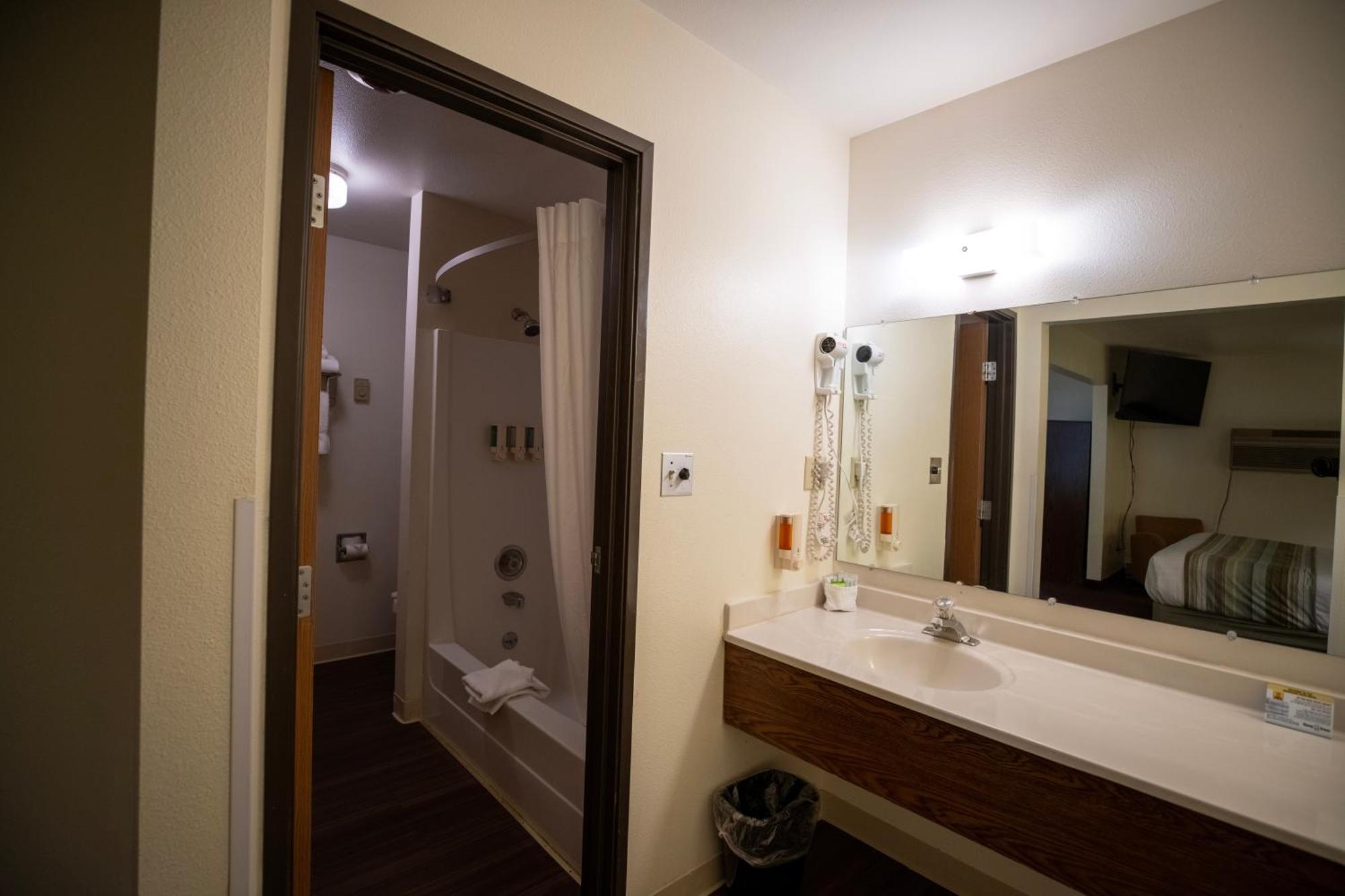 Mountain Vista Hotel West Yellowstone Ngoại thất bức ảnh