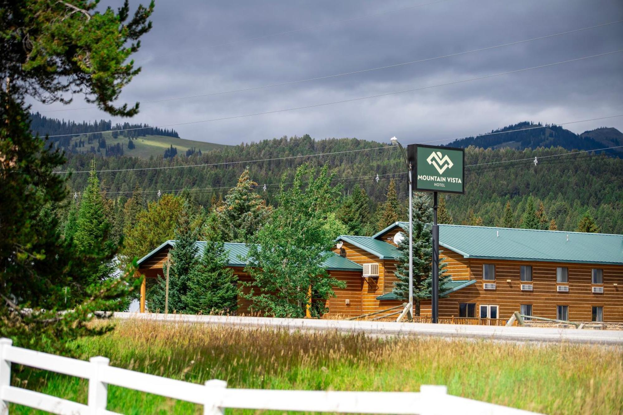 Mountain Vista Hotel West Yellowstone Ngoại thất bức ảnh