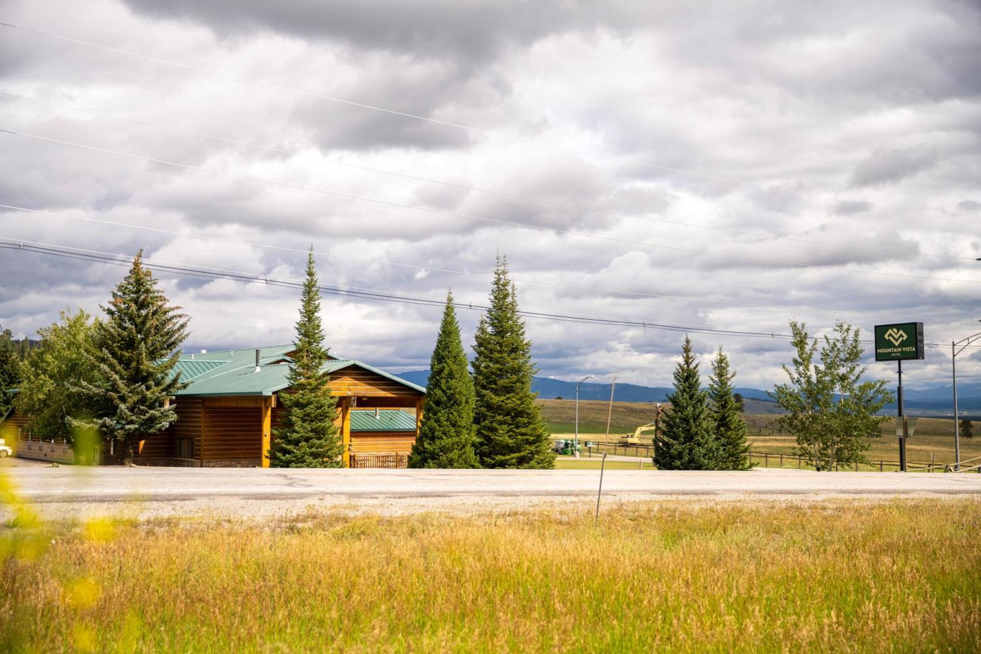 Mountain Vista Hotel West Yellowstone Ngoại thất bức ảnh